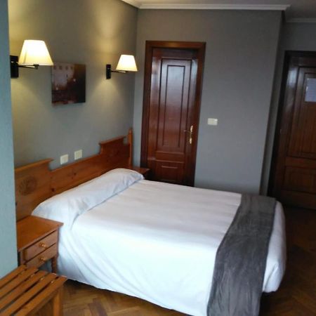 טואי Hostal San Telmo מראה חיצוני תמונה